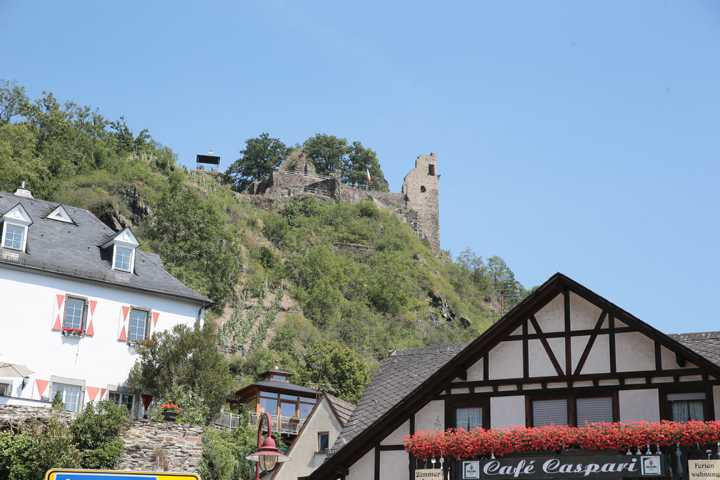 Altenahr Burg 2 W Dreschers